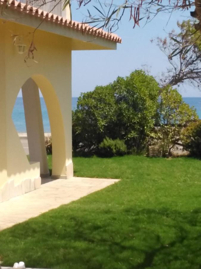 וילאפוצו Villa Orsola מראה חיצוני תמונה