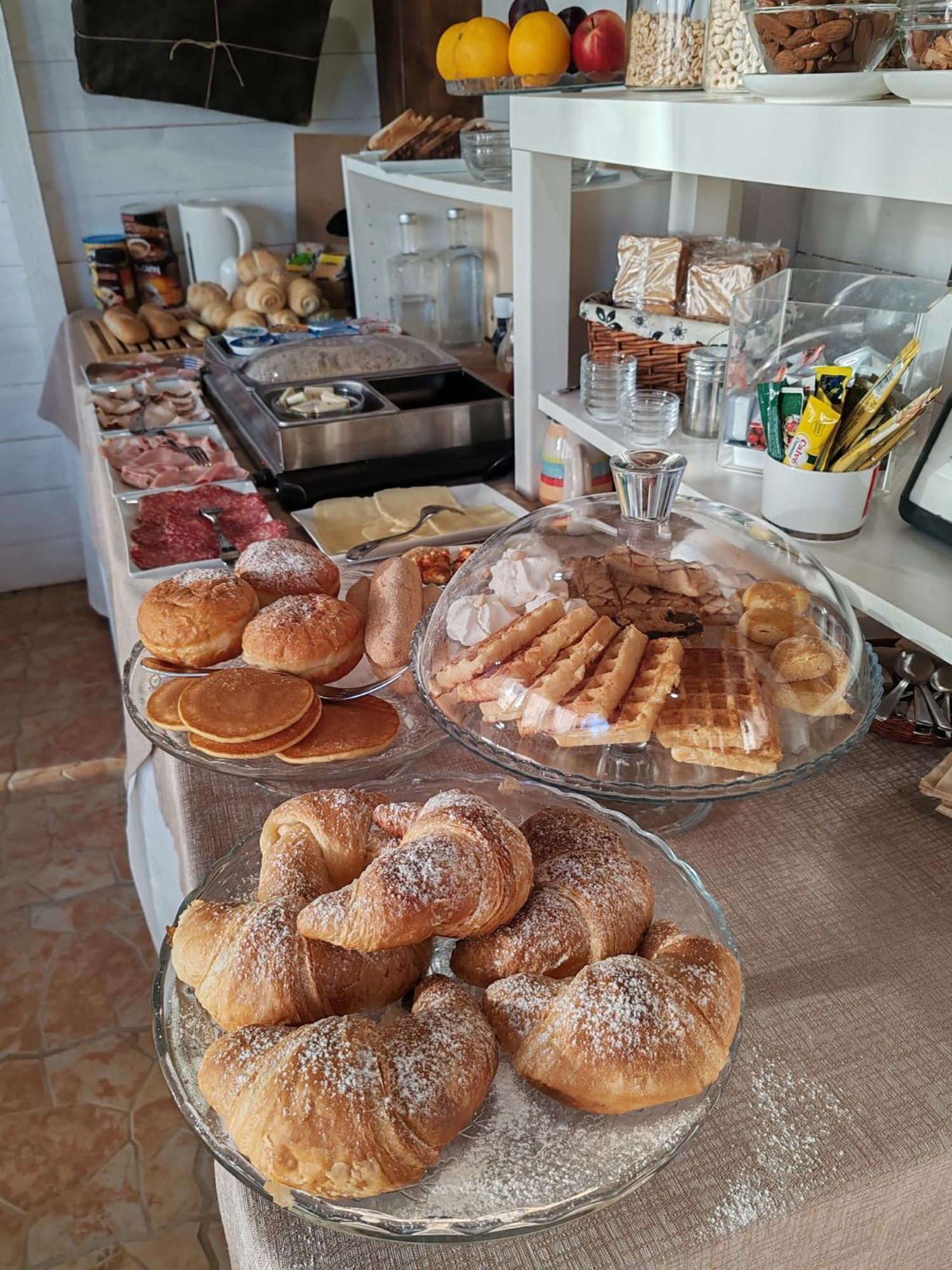 וילאפוצו Villa Orsola מראה חיצוני תמונה